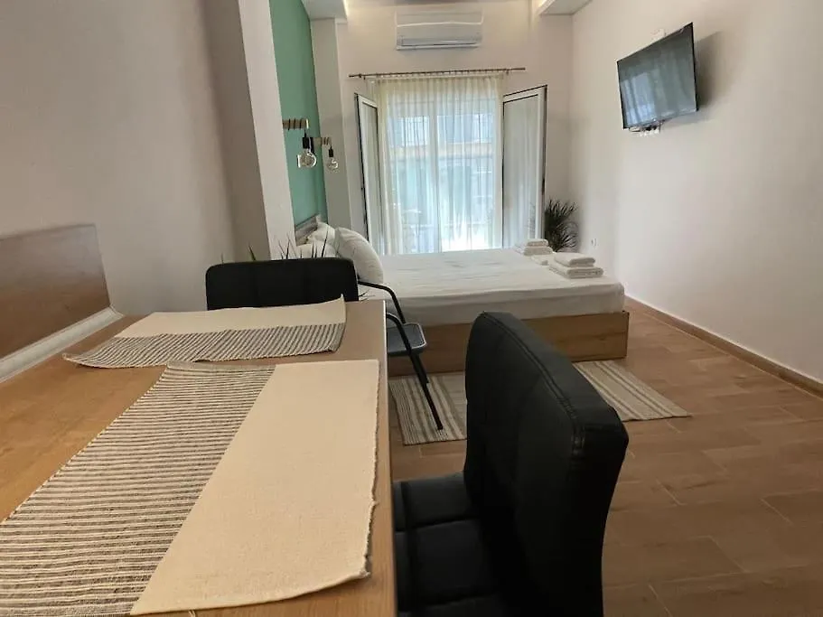 Palmera Freeparking Studio 테살로니키 그리스