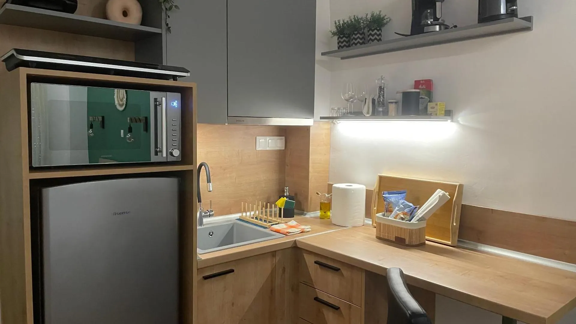 Palmera Freeparking Studio 테살로니키 아파트